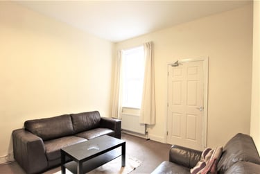 3 bed flat, Shortridge Terrace, Jesmond, Newcastle, NE22JE - Image 2